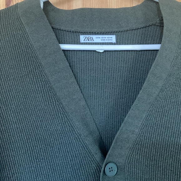 Olive green Zara ribbed cardigan (size M) - Picture 2 of 5